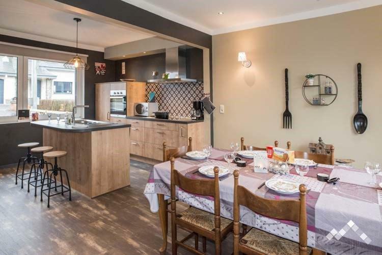 Вилла Gite Citadin 3 Epis "Carpe Diem" Бастонь Экстерьер фото